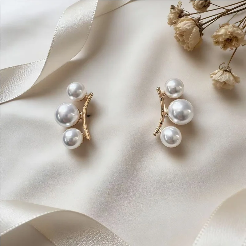 Elegant Graduated Pearl Stud Earrings, Gold Tone Three-Pearl Crawler Earrings, Minimalist Wedding Jewelry for Women