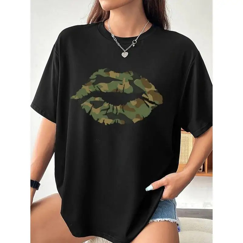 

Vintage Camouflage Lips T-Shirt Oversized Women's Military Style Graphic Tee Slogan Streetwear Casual Top