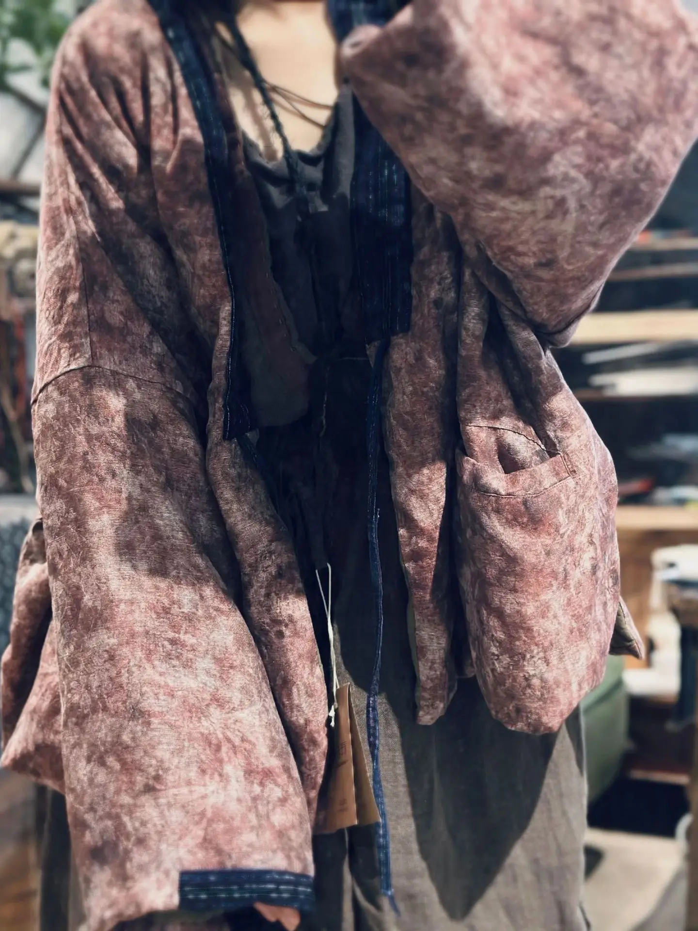 

Ретро-топ из шелка и льна свободного кроя с поясом, в китайском стиле, художественный, модный, повседневный, с V-образным вырезом и длинными рукавами для женщин