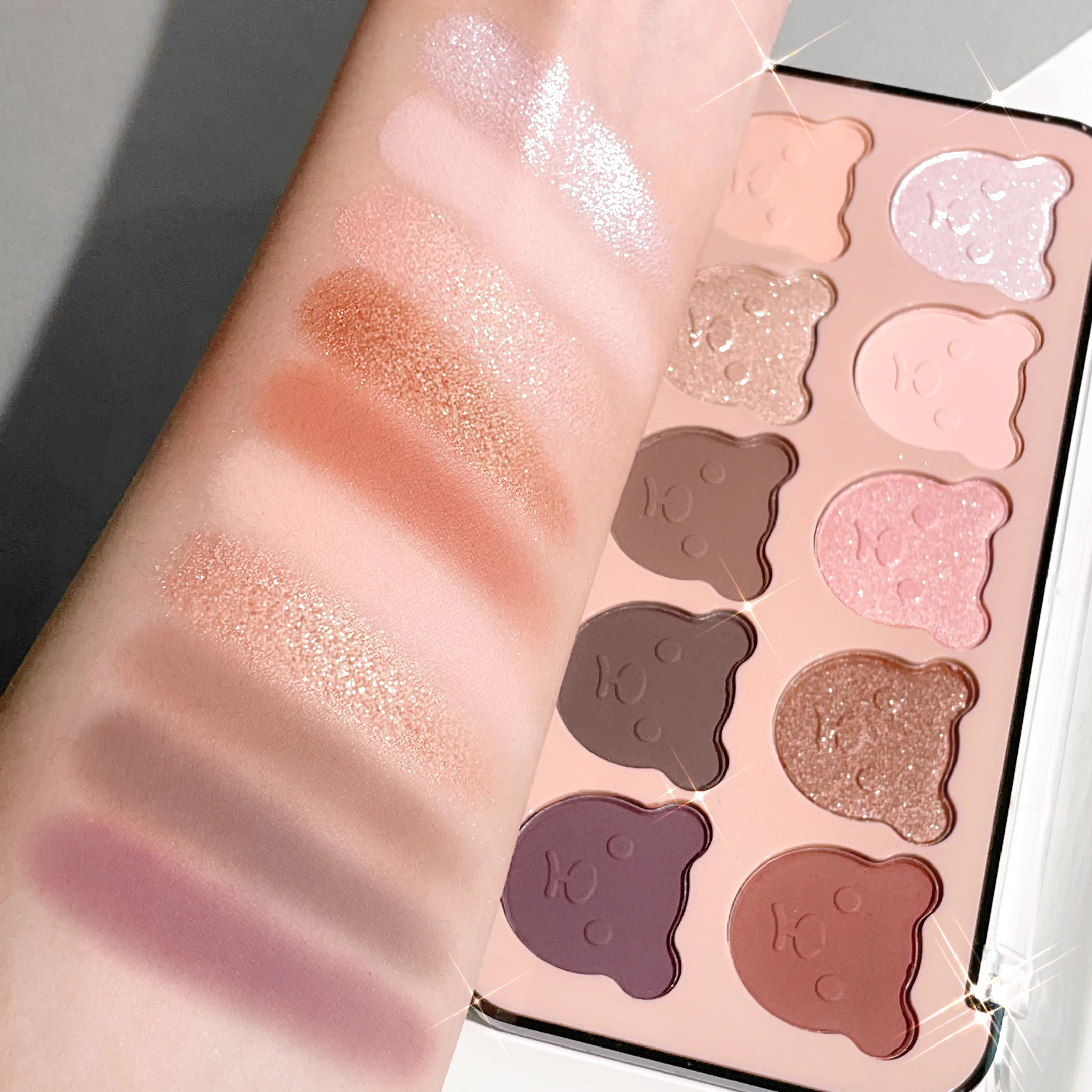 マイラーベアのアイシャドウパレット,マット,パール,アースカラー,マルチカラー,長持ち,10色