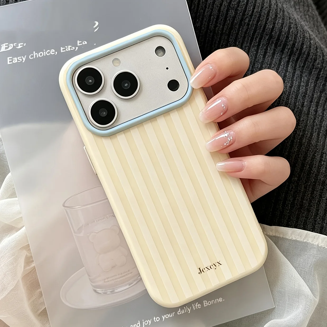 Luxuriöse koreanische Mode-Streifen-Handyhülle in Bonbonfarben aus weichem TPU für iPhone 17 16 15 14 13 12 Pro Max 16E, stoßfeste Silikonhülle – Detail 3