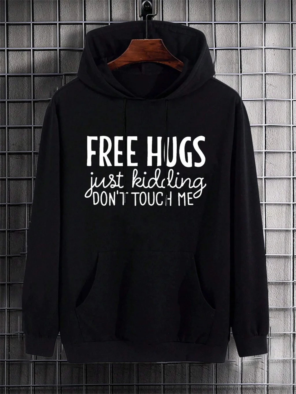 Autumn Fashion Men Hoodie Letter Free Hugs Printing Hoody Pocket Drawstring Pullover Fleece Warm Sweatshirts Comfortable Clothes