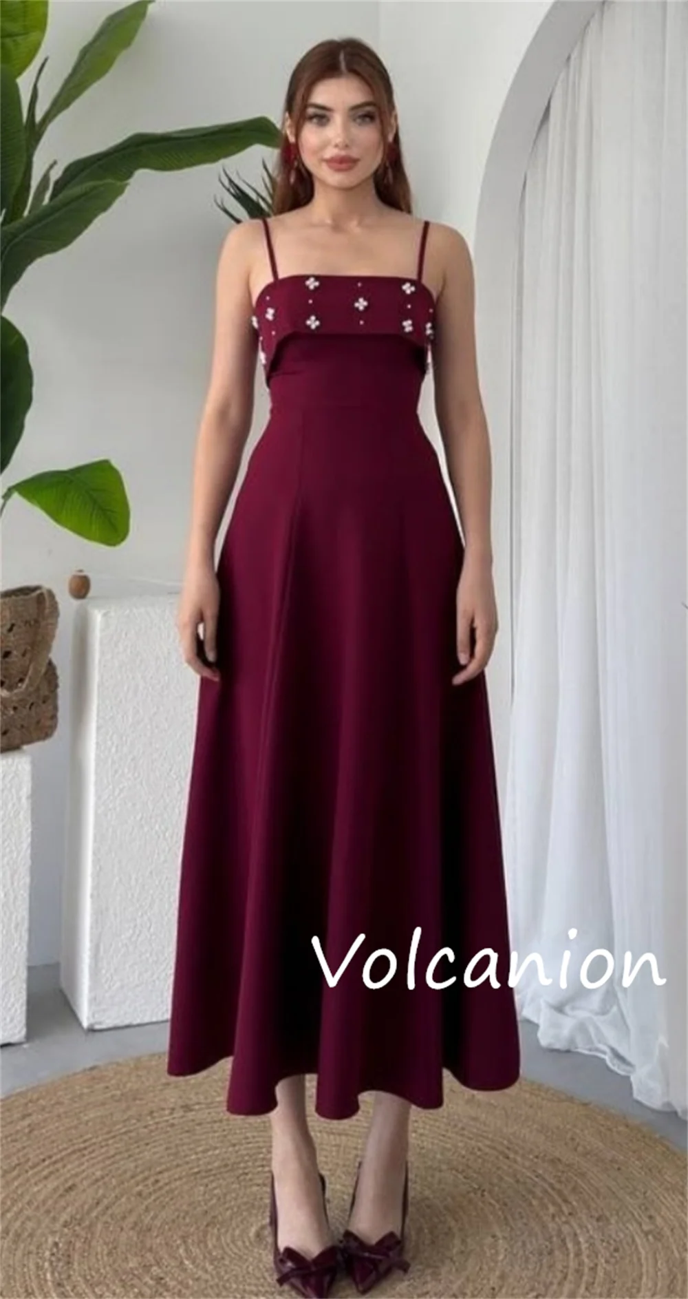 Personalizado requintado jérsei lantejoulas plissado a linha cinta de espaguete midi vestidos sob medida ocasião alta qualidade