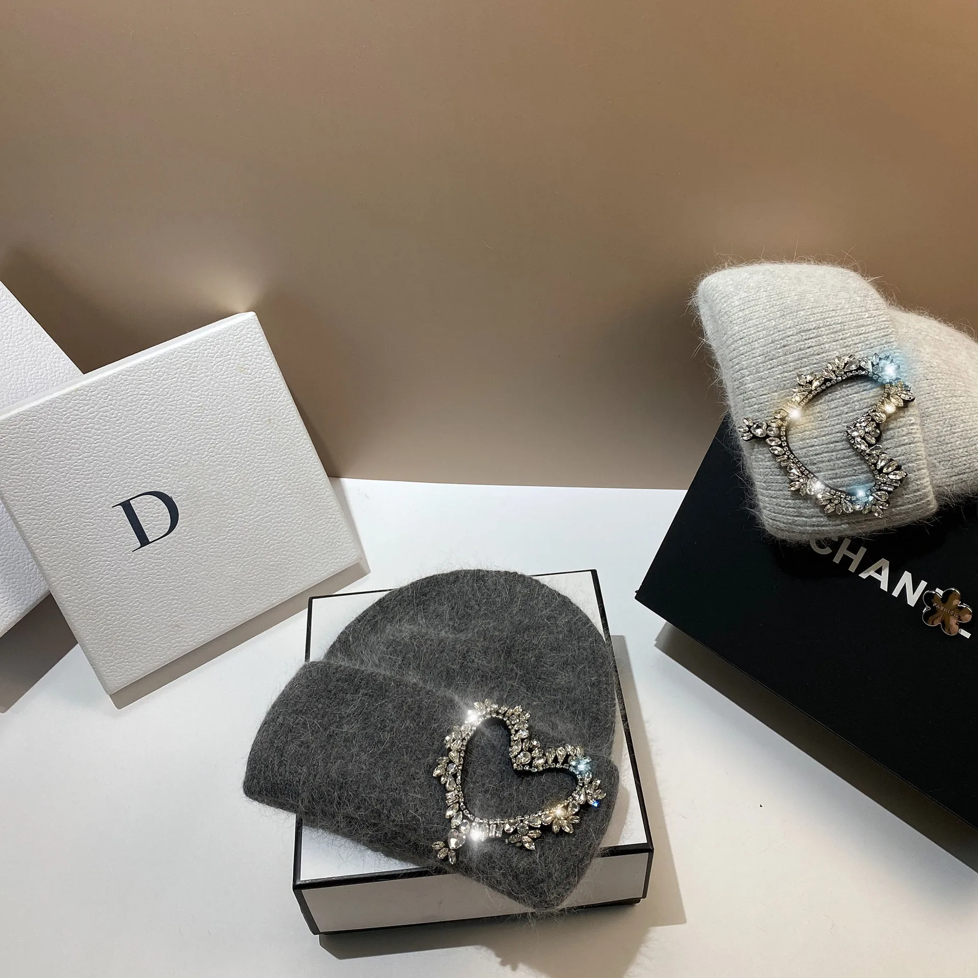 Gorros coração strass feminino, chapéu de malha, monocromático, pele de coelho real, pulôver quente, bonés de luxo, presentes para senhoras, moda,