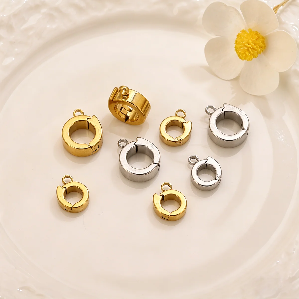 2PCS 18K Gold Plated Stainless Steel Round Jewelry Clasps Durable Necklace Bracelet Connectors Fasteners Wholesale Supplies