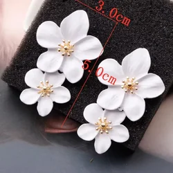 Bohemian White Flower Drop Earrings for Women Double Layer Floral Dangle Earrings Bridal Wedding Jewelry