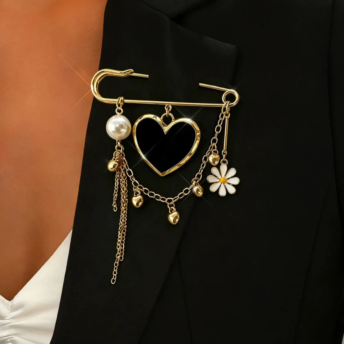 2026 Multi-Functional Chain Tassel Brooches Women Charm Imitation Pearl Heart Pendant Chain Pin Clothes Jewelry Accessory