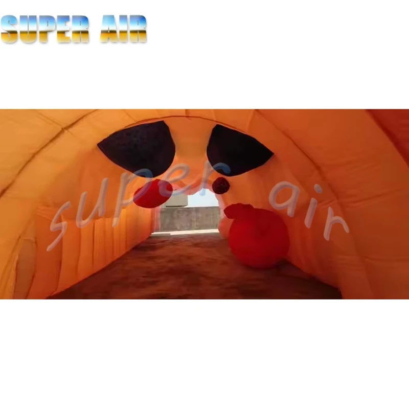 Popolare stile outdoor della tenda tunnel gonfiabile con personaggi dei cartoni animati con logo pubblicitario in vendita