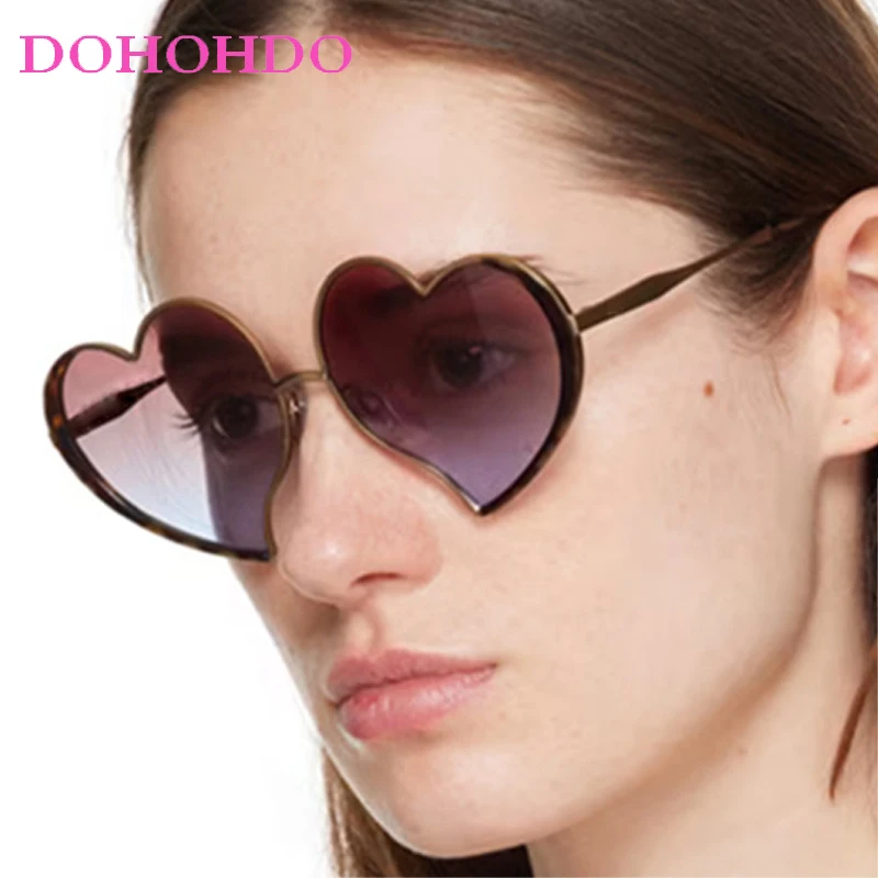 

New Fashion Heart Shaped Sunglasses Women Men Vintage Luxury Brand Designer Metal Sun Glasses Female Travel Driving Shades UV400