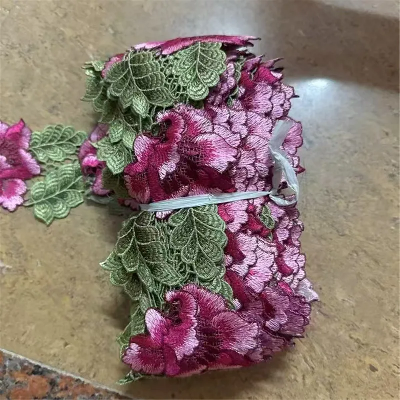 15Yards 9cm Width Shiny Red Flower Green Leaf Venise Diy Venice Lace Clothing Accessories Of Various Garment,Bra.Skirt