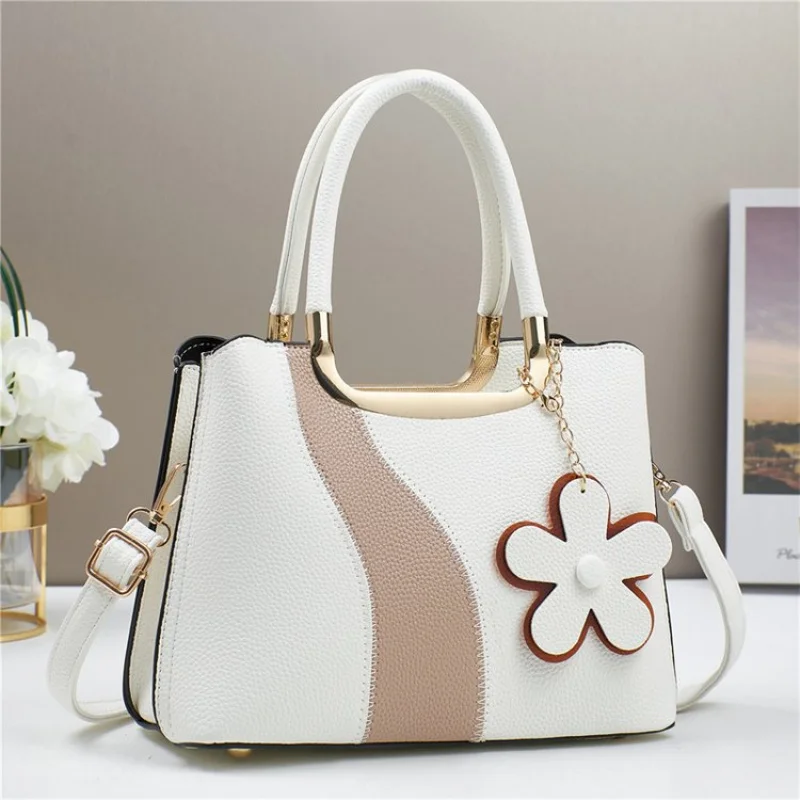 

Fashionable Leather Women's Handbag Luxury Brand Famous Designer Elegant Crossbody Elegant Accent Vintage Daily Bag​