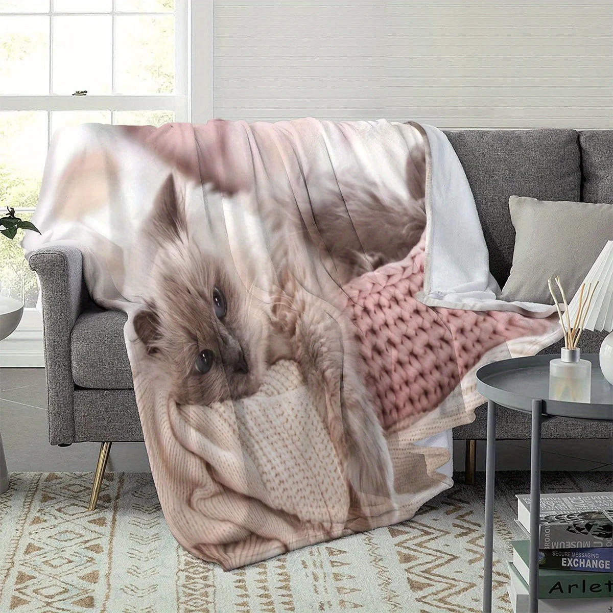 Ultra Soft Kitten Picture Throw Blanket Cozy Pet Lover Gift Decorative Plush Lap Throw Fleece Art Design for Sofa Bed Winter