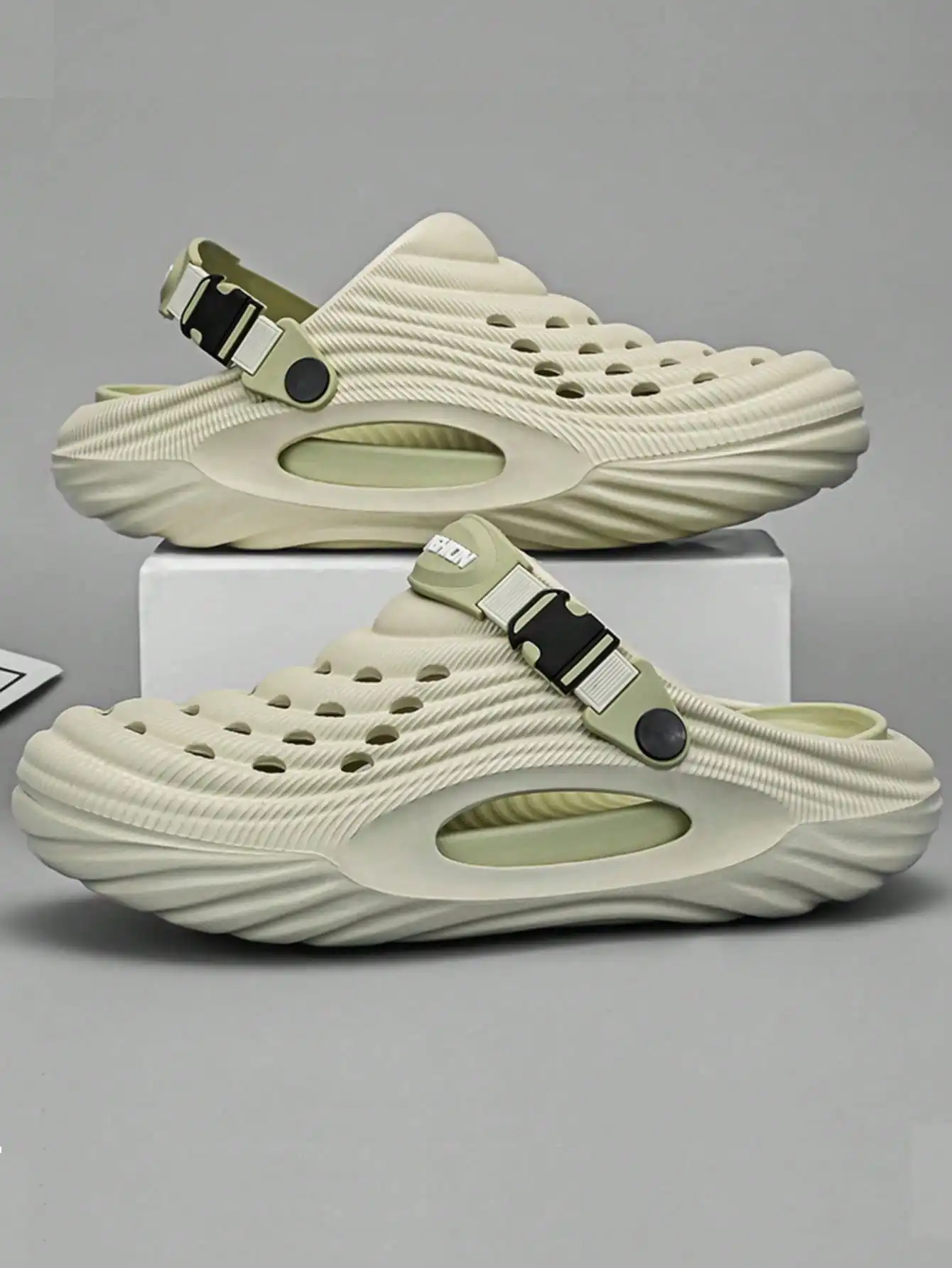

Men's Summer Outdoor Sandals, Soft Thick Rubber Sole, Non-Slip, Closed Toe Beach Hiking Slides, Large Size Sports Sandals