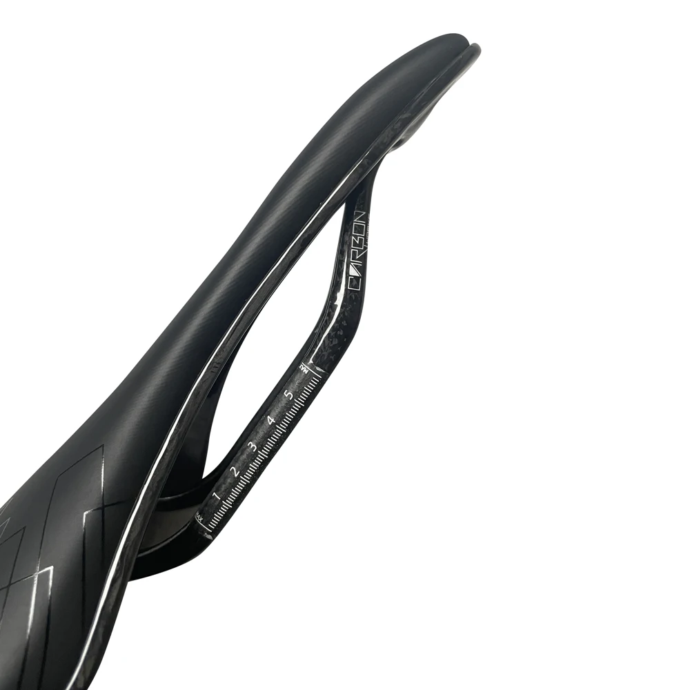 Vollcarbon-Fahrradsattel Ultraleichter Ovaler Carbon-Sattel mit Schienen Rennrad-Sitzkissen Fahrradteile – Detail 5