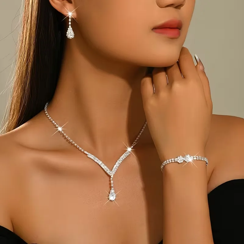 1 Set of Jewelry Includes (1 Pair of Earrings + 1 Necklace + 1 Bracelet) Water Drop Pendant Necklace, Earrings, and Bracelet Three-Piece Set, Fashionable V-Shaped Clavicle Chain, Eco-Friendly Jewelry, Perfect for Brides' Weddings, Banquets, Parties, Fashionable Women's Clothing, Evening Decorations, and Exquisite Birthday Gifts.