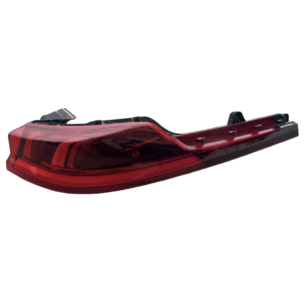

New V Tail Lamp Corner Direct Fit High Brightness 6000 Lumens 5000K Red Lens Auto Rear Durable Replacement Component