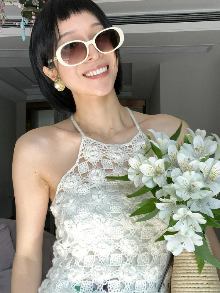 

Daily Romance Handmade Hooked Flower Camere Wool Tank Top Small Ensemble Design Sensation Women's Faion Summer 2023