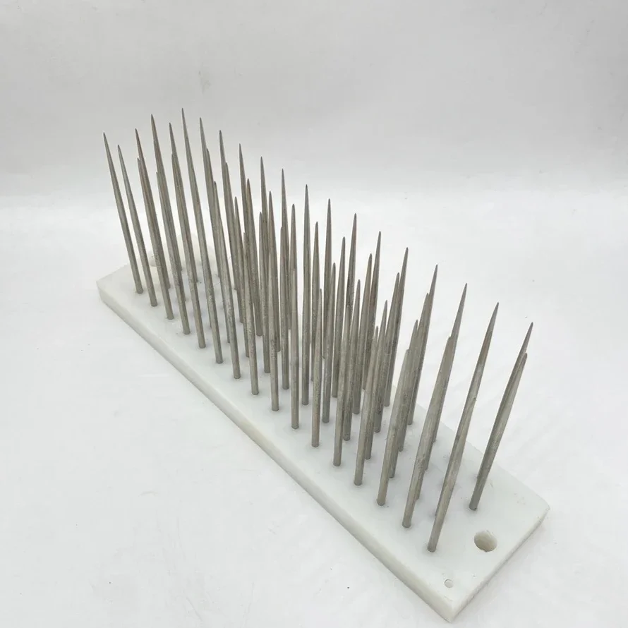 

27*8cm/ 22*8cm /55*8.5cm /30*65cm Stainless Steel Hair Hackle with Needle for Combing Bulk Hair and Wefted Hair/Wig Combing Tool