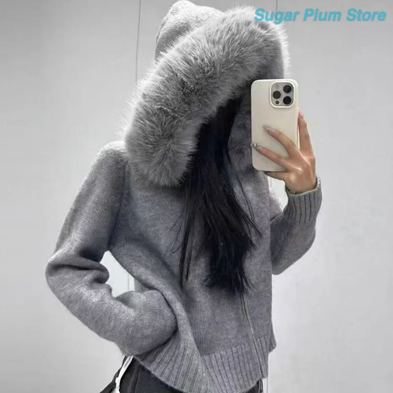 French Minimalist Style Winter Outing Women's New Hooded Knit Cardigan Plush Hat Soft, Gentle and Comfortable Commuter Sweater