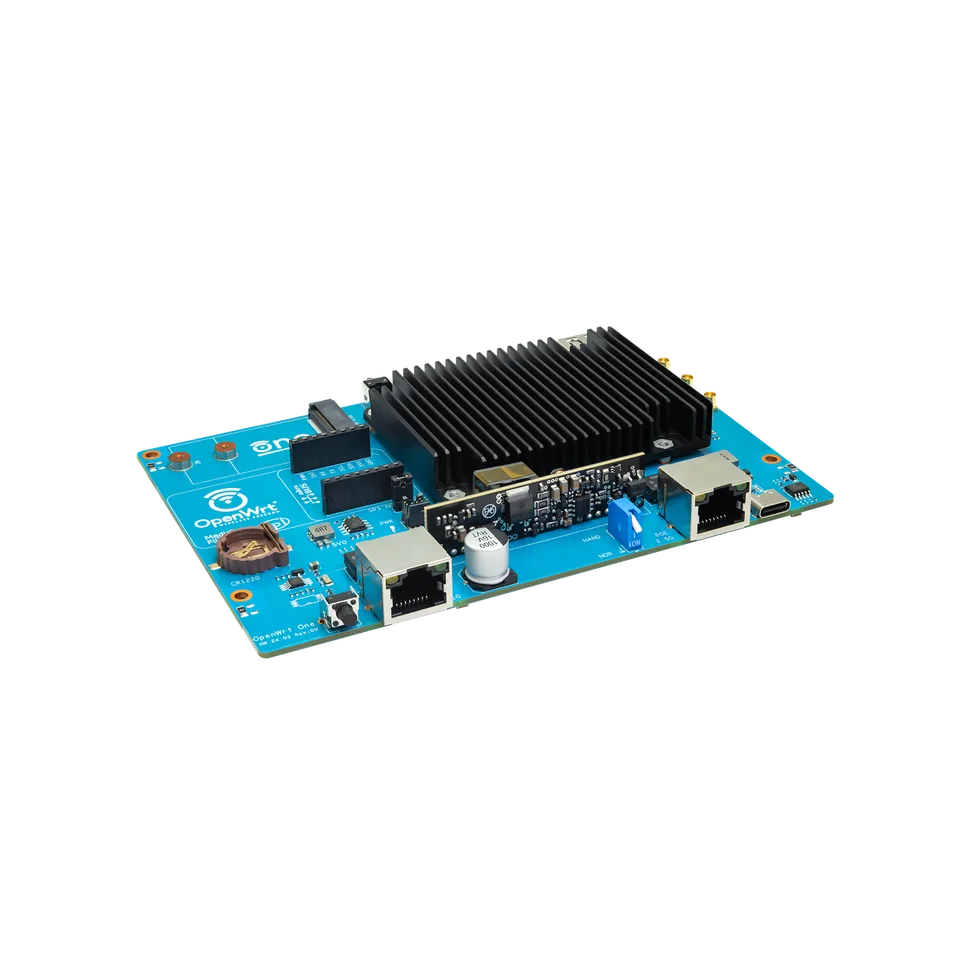 Banana Pi OpenWrt One MediaTek MT7981B 1GB DDR4 2.5GbE RJ45 および
