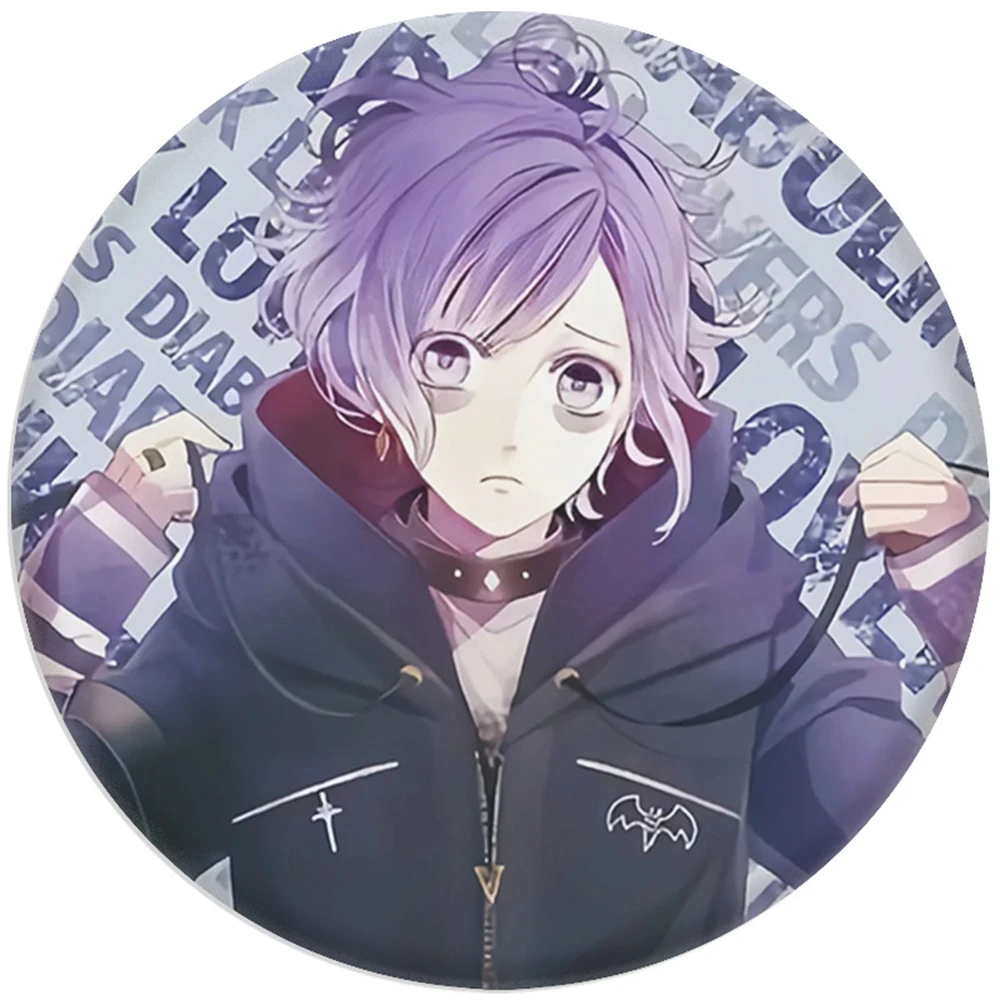 58mm anime diabolik amantes komori yui sakamaki shu cosplay traje crachá pino spte flandres broche ﻿   Adereço Gilf