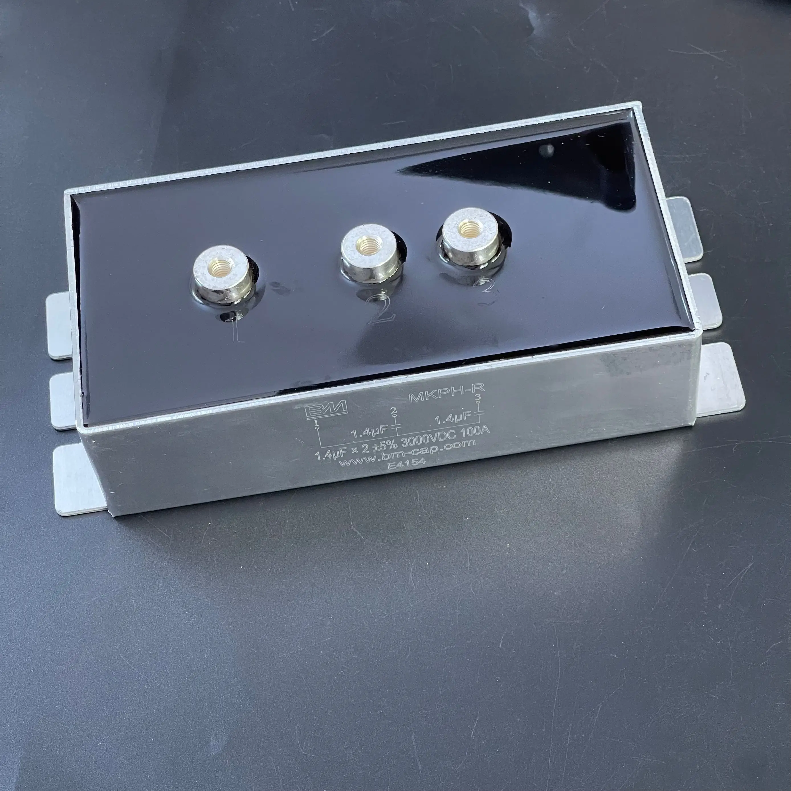 

Original BM MKPH-R 2*1.4UF 3000V 100A commercial induction cooker resonant module capacitor