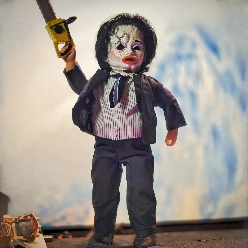 

Original 10 Inch Mezco The Texas Chainsaw Massacre 1974 Film Version Action Figure Living Dead Human Skin Face Trendy Toy