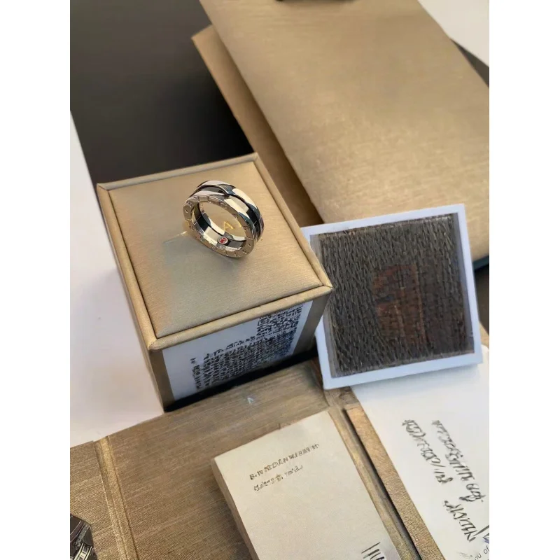 

Кольцо-шарм цвета розового золота с белыми и черными вставками для женщин и мужчин, с возможностью гравировки имени, свадебное украшение, нержавеющая сталь 316L, не тускнеет