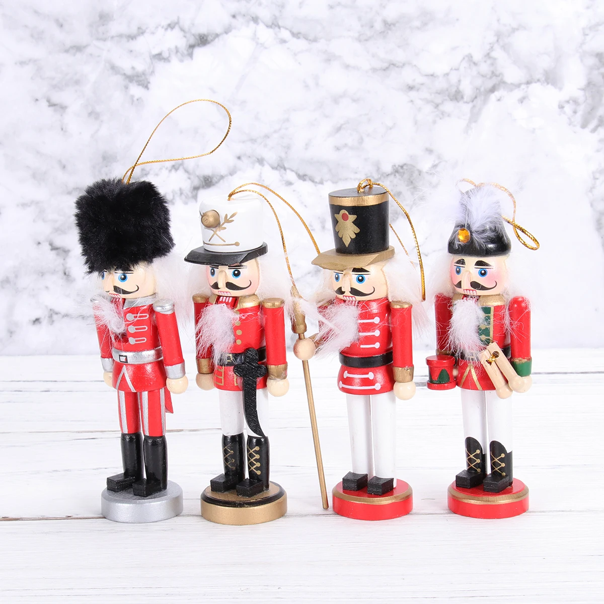 

4 pcs Nutcrackers nament High Grade Walnut Wooden Hanging Christmas Gift Wooden nament Desk Home Office Decor