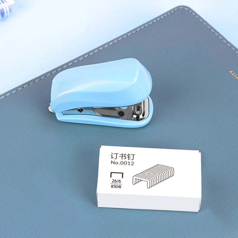 1pc Cute Macaron Color Mini Stapler for Student Stationery Combo Set Convenient Small Stapler and Staples for Binding Paper