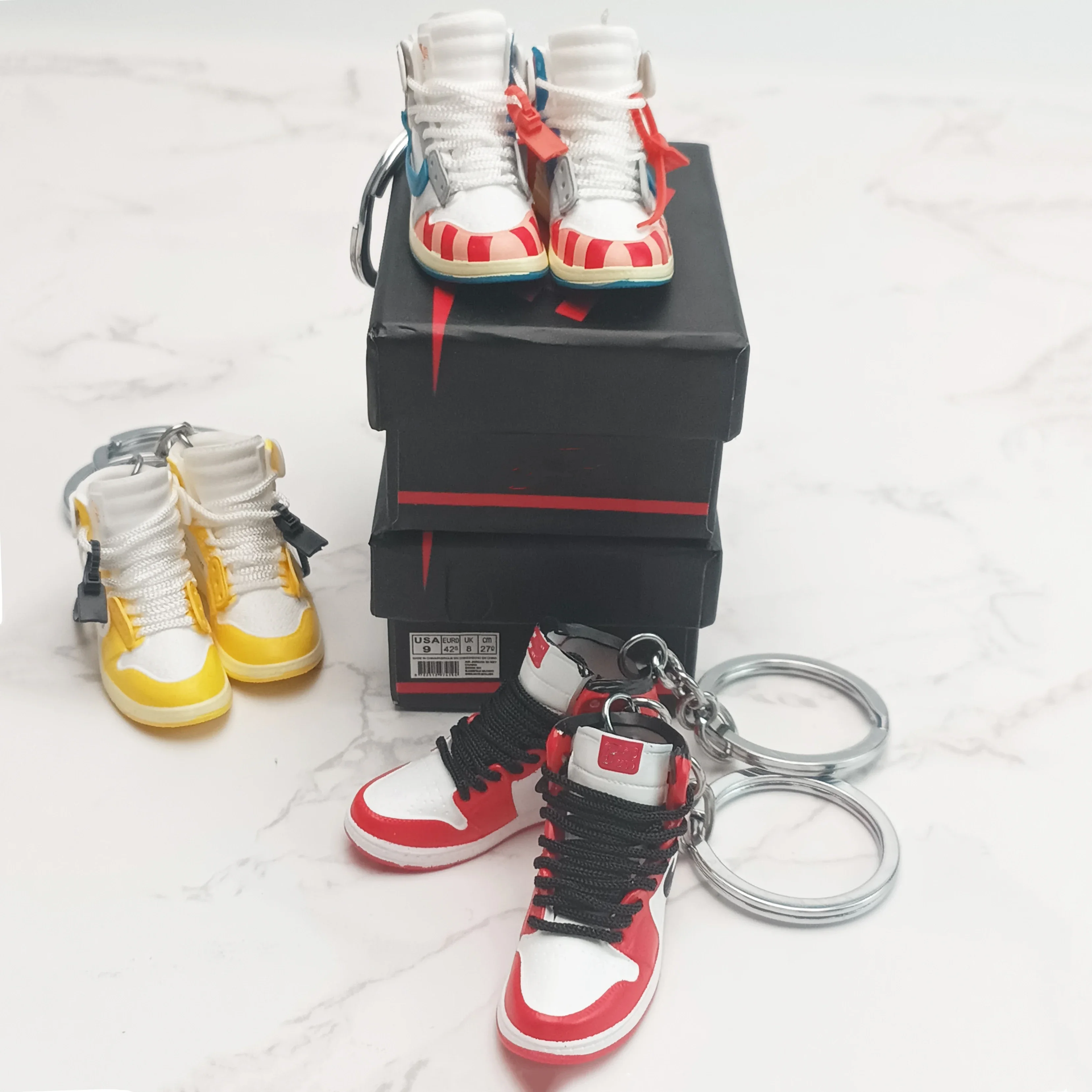 3D Mini Sports Shoes Keychain Phone Key Pendant Sports Shoes Gift Box Set Gift Double Lace Box Creative Personalized Gift view 3