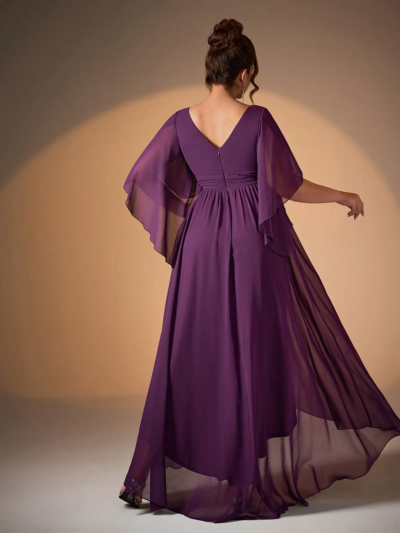 Mgiacyvネックパールシフォンイレギュラースリーブ、フロントが短く、バックが長い裾のハイエンドイブニングドレス