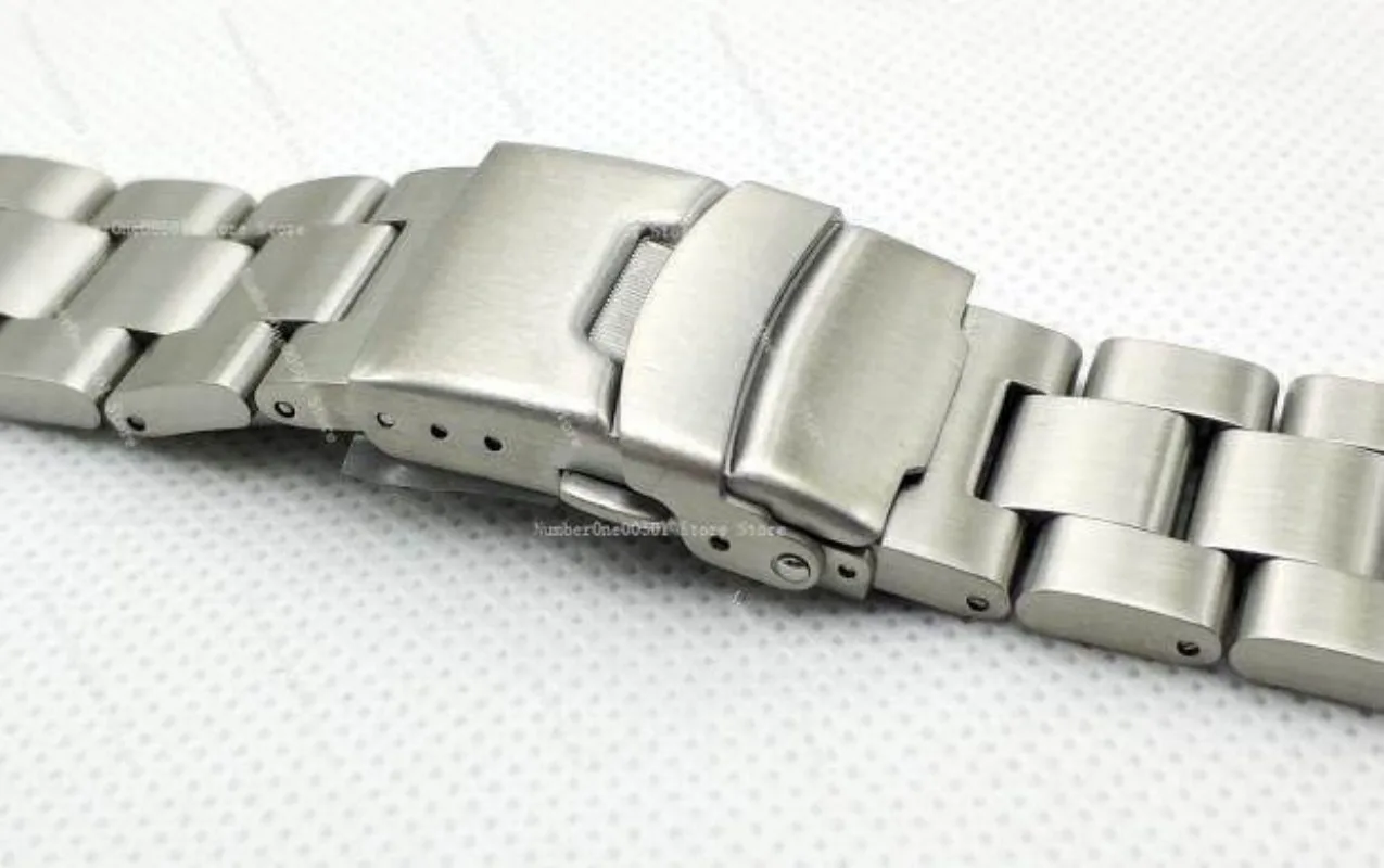 

22-миллиметровый цельный изогнутый ремешок для часов из нержавеющей стали