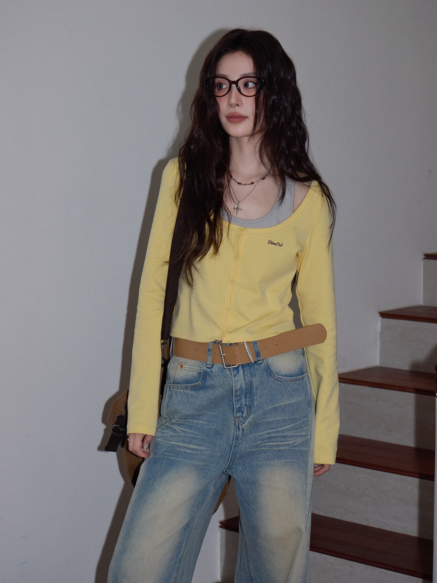 

Chaocha Home Design Goose Yellow round Ne Long Sve T-irt Women's Casual Sle Autumn New Faion Slim Fit Top