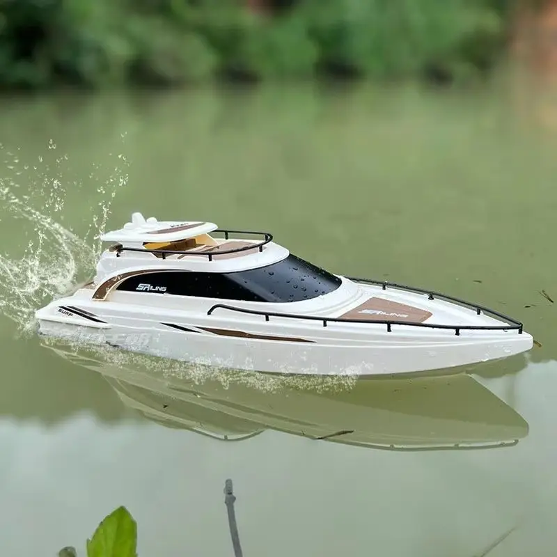 H109 Hochgeschwindigkeits-Luxus-Yachtmodell, 2,4 g, vollproportionale Fernbedienung, Dual-Motor-Antrieb, wasserdicht, vollständig versiegeltes Design, RC-Boot