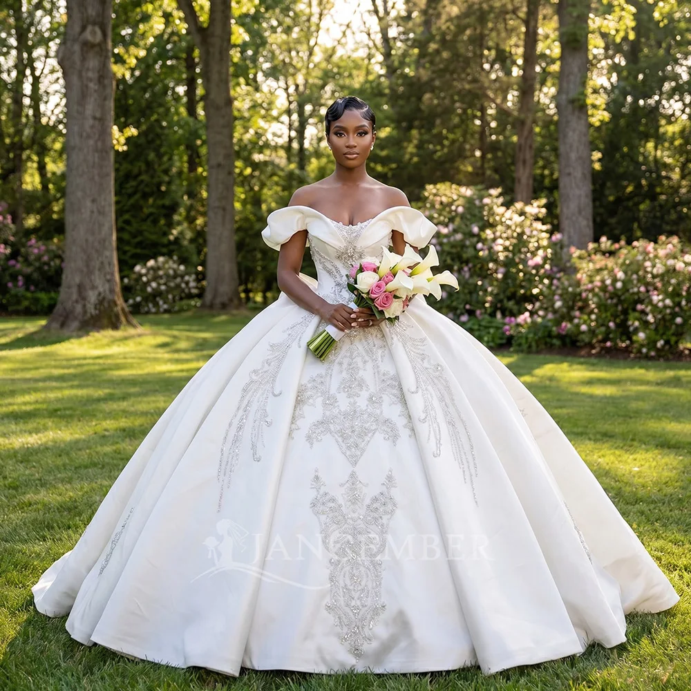 

Gorgeous Ball Gown Wedding Dresses Bride Gown Customized Scoop Neck Short Sleeves Satin Bridal Dresses vestidos de novia boda