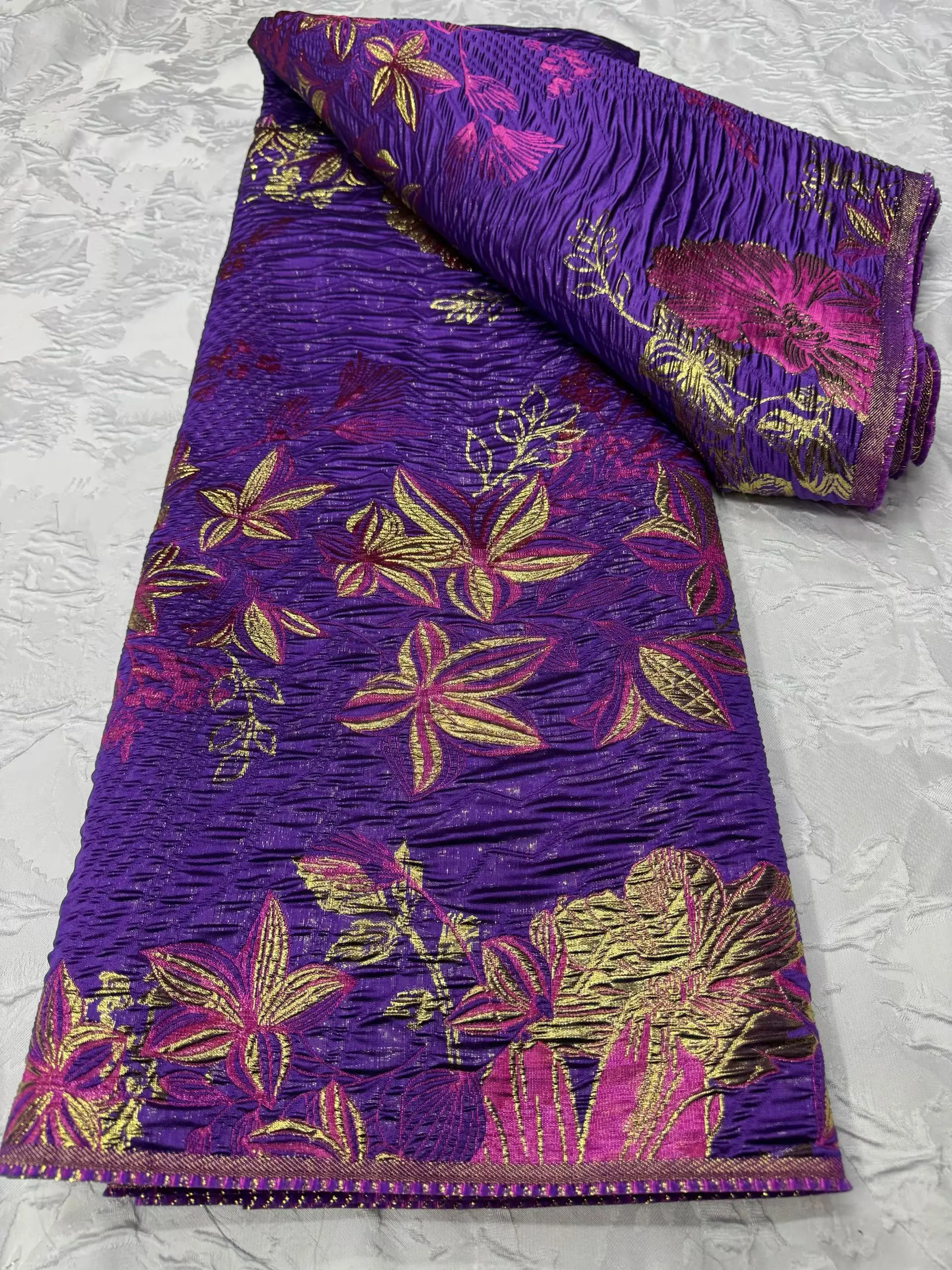 

Latest Purple African Jacquard Brocade Lace Fabric 2026 High Quality Damask Brocade Nigerian Lace Fabric For Women Dress KCW2606