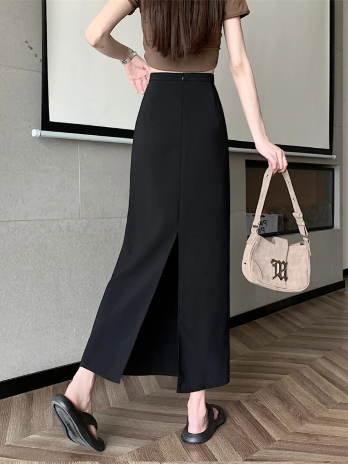 

Black Asymmetrical Mid-Length Slimming Women's Skirt Spring Summer New Style High Waist A-Line Midi Skirt for Office