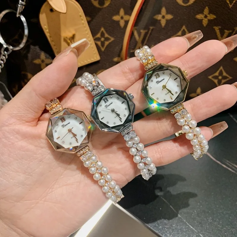 2024 Quality Luxury Ladies Watch With Rhinestone Elegant Pearl Bracelet Women Watches Quartz Rectangle Wristwatch For Gift