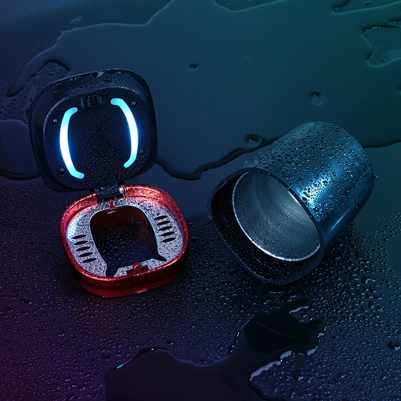 Car Ashtray Cup with Lid Anti-Odor Stainless Steel LED Light One-Click Open Car Ashtray Portable Removable Fireproof