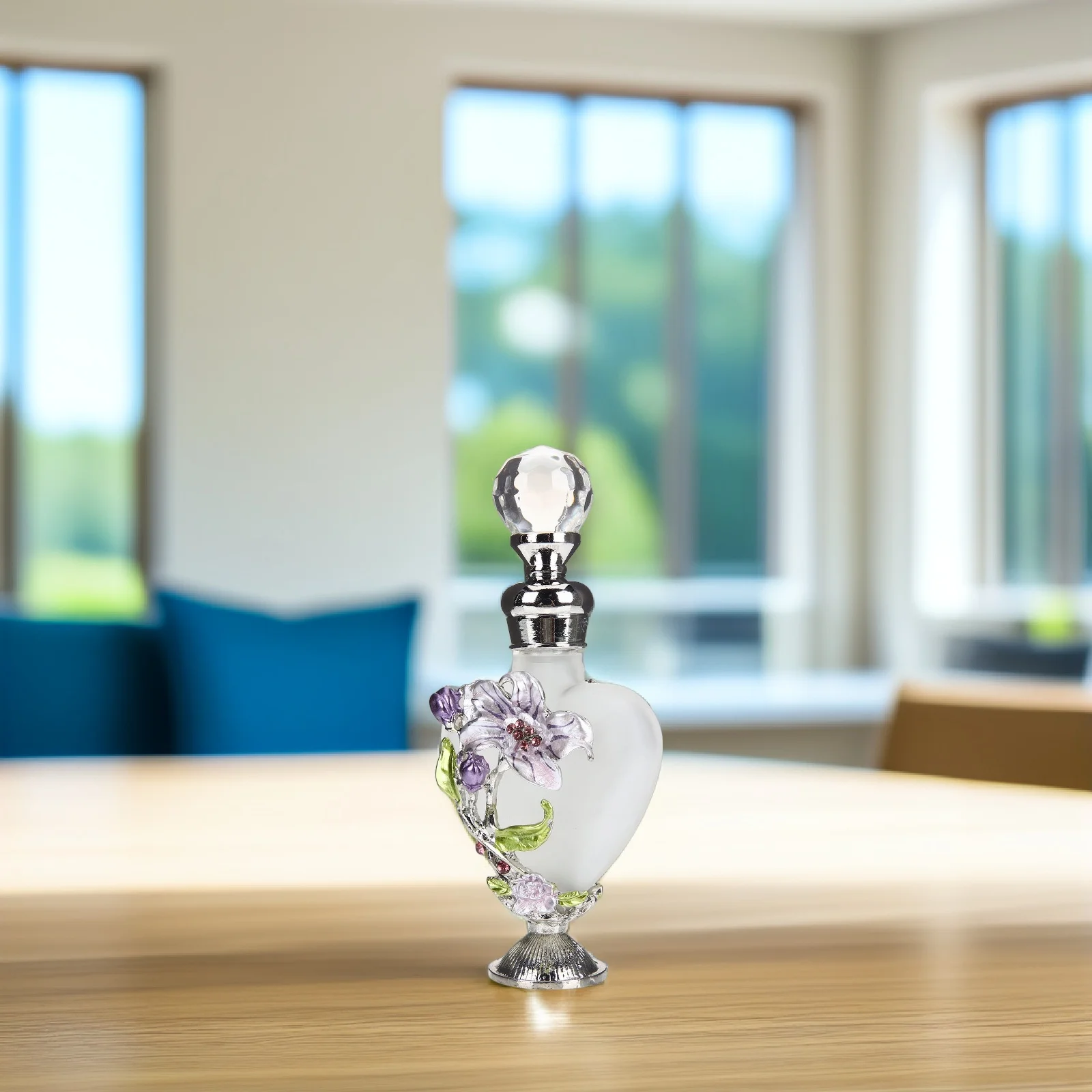 Vintage glazen parfumflesje geschilderd bloemenpatroon geëmailleerde decoratieve parfumcontainer, perfect voor ijdelheid dressoir badkamer