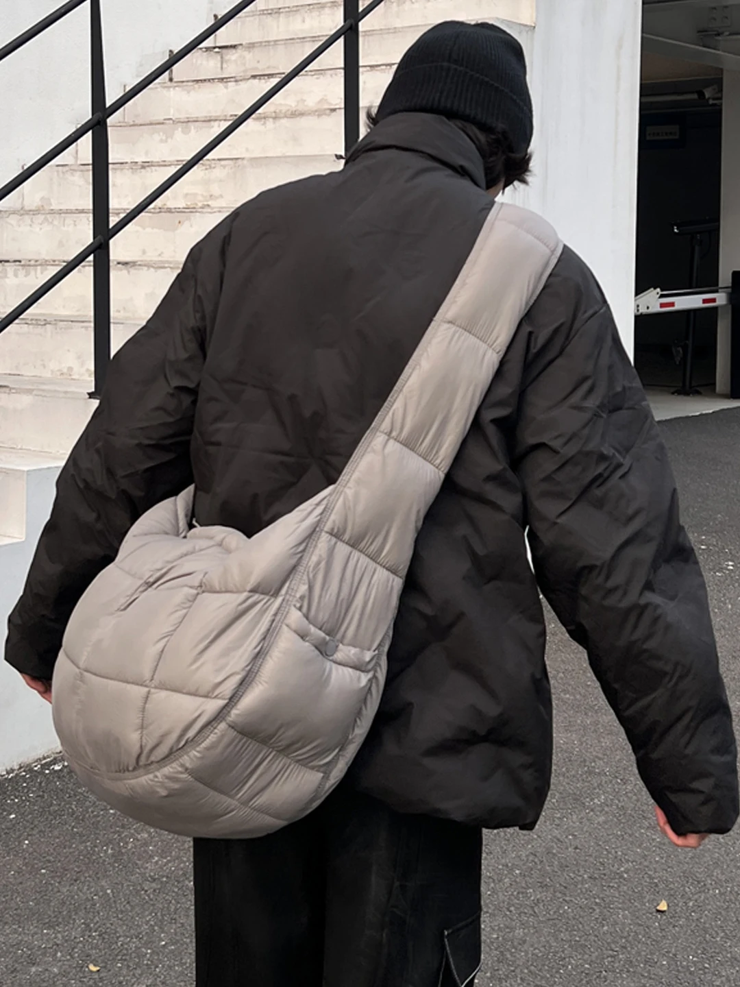 

Faionable Cloud Bag Large Capaci Slant Cross Single oulder ex Street Sle Handbag Leisure round Box ape Color