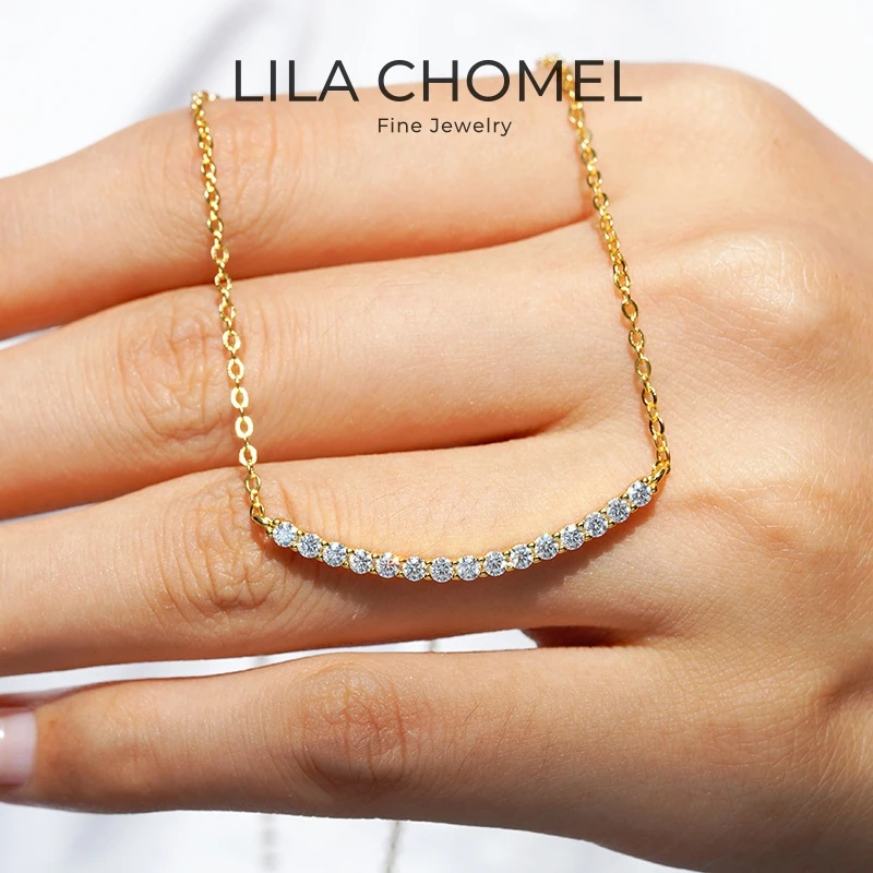 

Girl Friend Valentine's Day 18K Gold Wife Birthday 0.6CT Moissanite Diamond Women Thanksgiving Smile Necklaces Christmas Gift