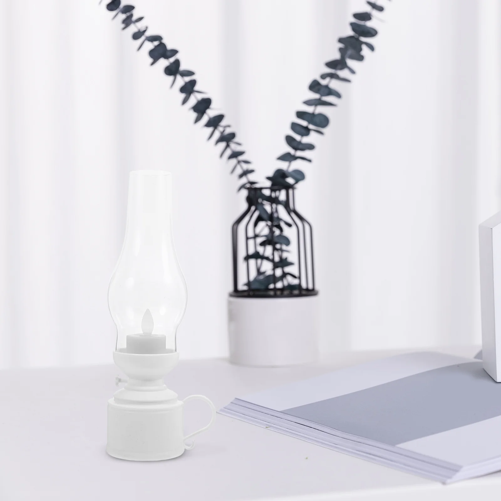 1pcs Led Lamp Vintage Style Electronic Oil Lamp For Indoor Decor Table Ornament Flameless Light Portable