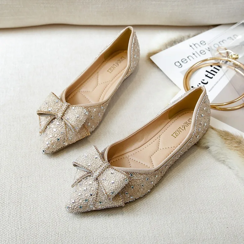 

Luxurious Rhinestone Square-Toe Flat Shoes with Soft Soles and Shallow Cut, Versatile for Dates, Commuting, Weddings, and Elegant Women's Footwear