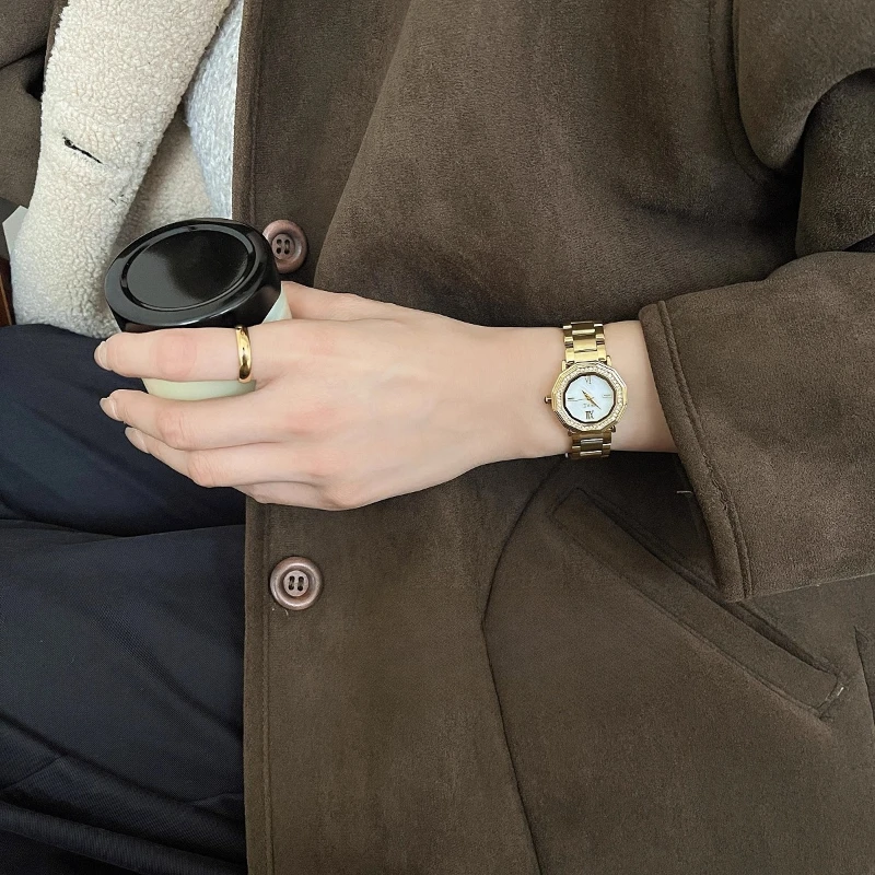 Водонепроницаемые кварцевые часы 2025 года, подарок на день рождения, золотые рябчатые классические модные женские часы, элегантные и простые