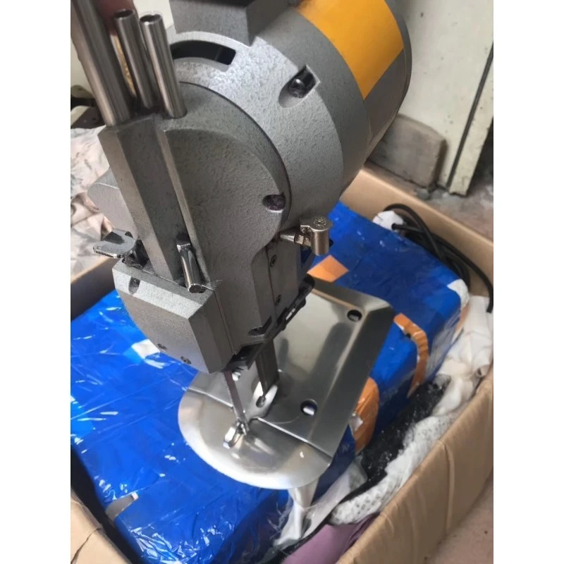 Hot Special Design Vertical Straight Knife Electric Cloth Cutting Machine