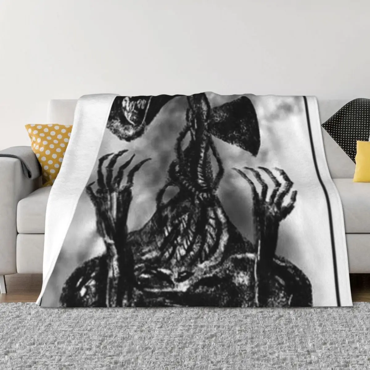 

siren head Throw Blanket Sofa Throw Hairys funny gift Heavy Blankets