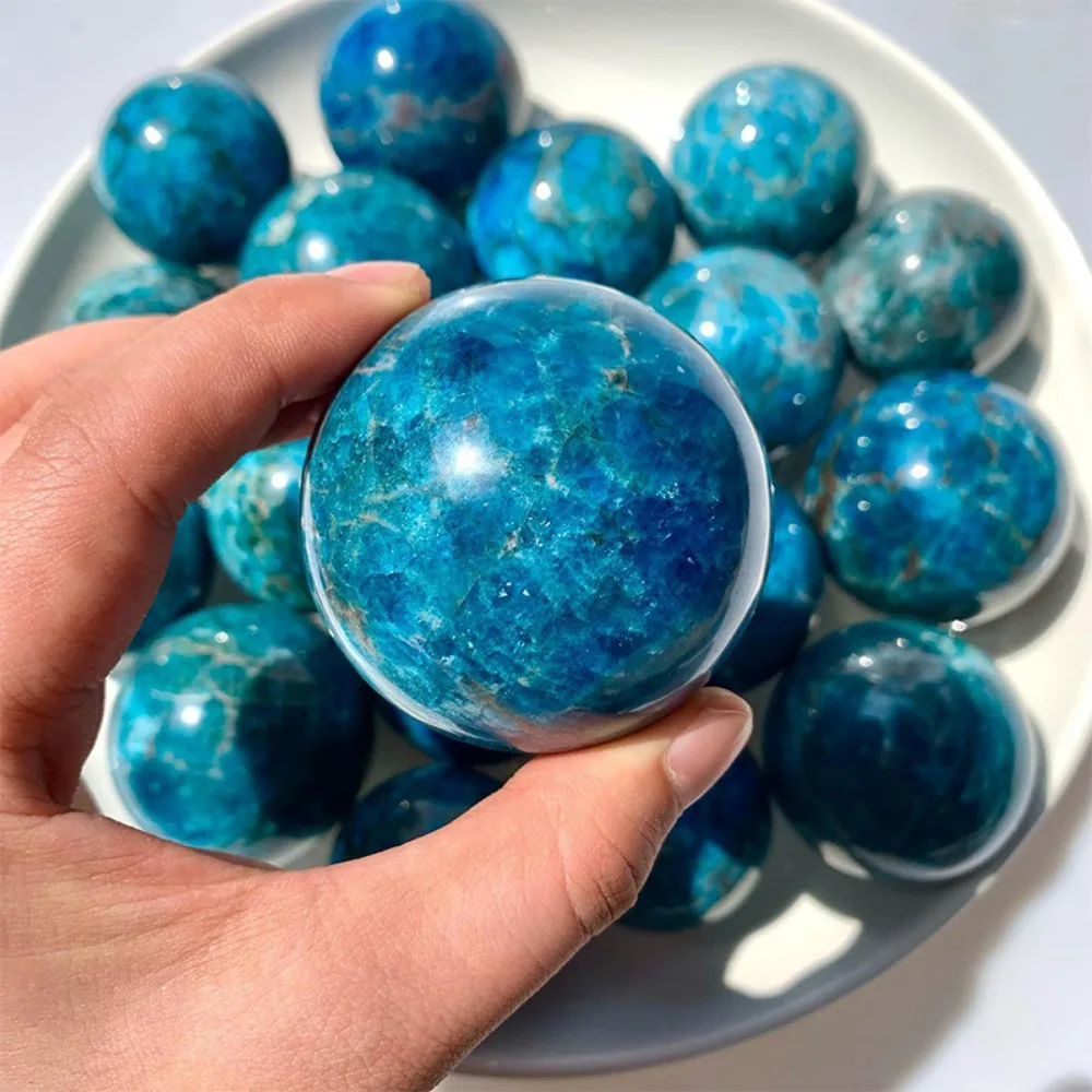 Natural Blue Apatite Healing Crystal Sphere Polished Energy Crystal Balls Rock Crystal Quartz Gemstone for Home Decorations