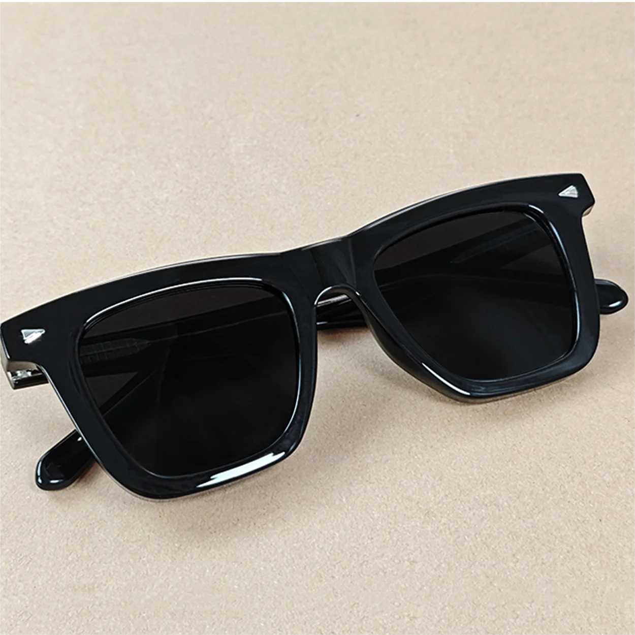 

Polarized Retro Square Thick Sunglasses for Men Women Trendy Flat Top Pin Temple Shades Eyewear